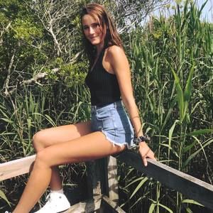 Meet your Posher, Jillian